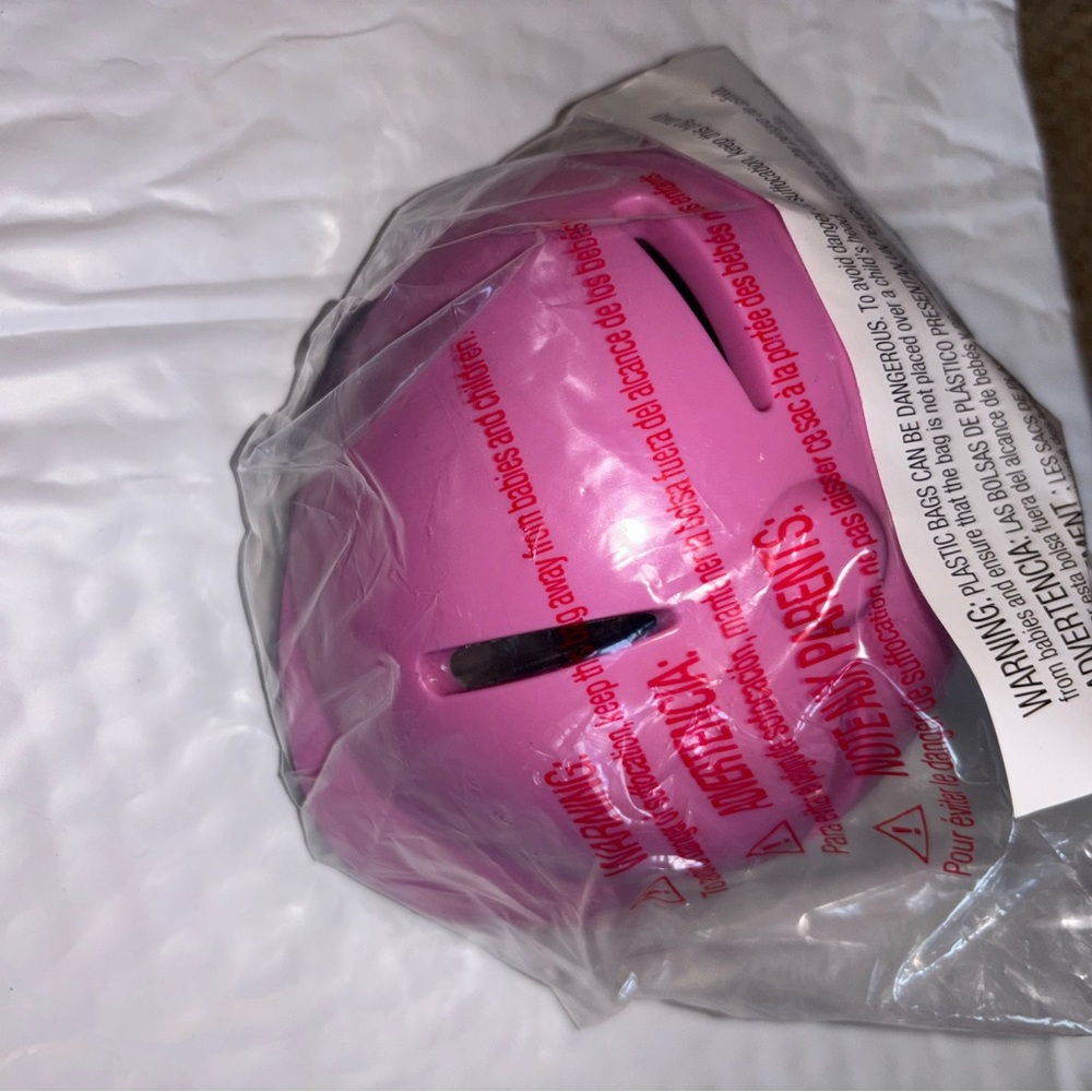 American Girl Pink Horse Riding helmet and hay bale - Picture 8 of 8